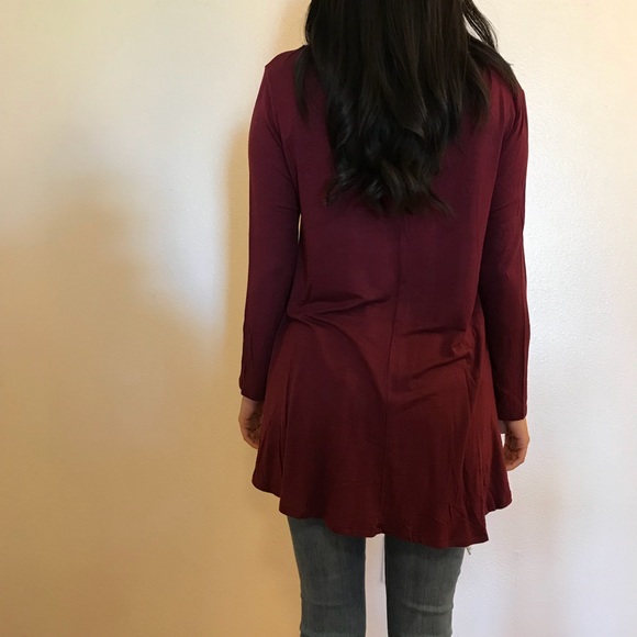 Burgundy V Neck Loose Top - Picture 4 of 4